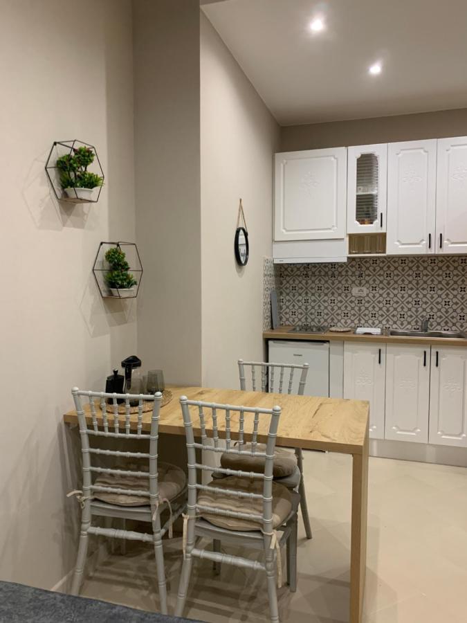 Girasole Apartments Влёра Экстерьер фото