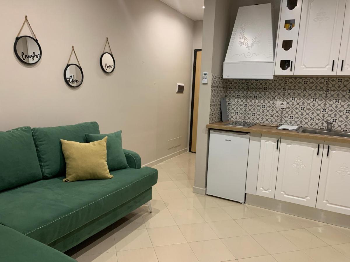 Girasole Apartments Влёра Экстерьер фото