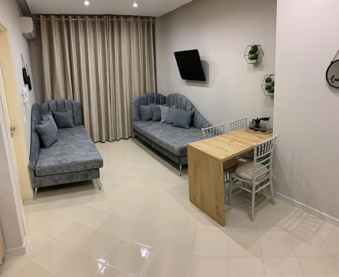 Girasole Apartments Влёра Экстерьер фото